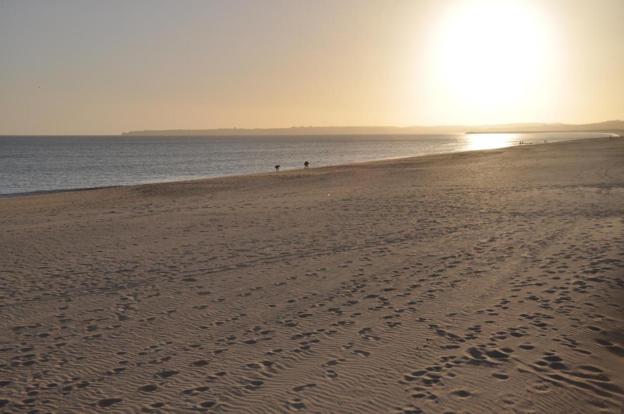 Seaview At Vila Da Praia อัลวอร์ ภายนอก รูปภาพ